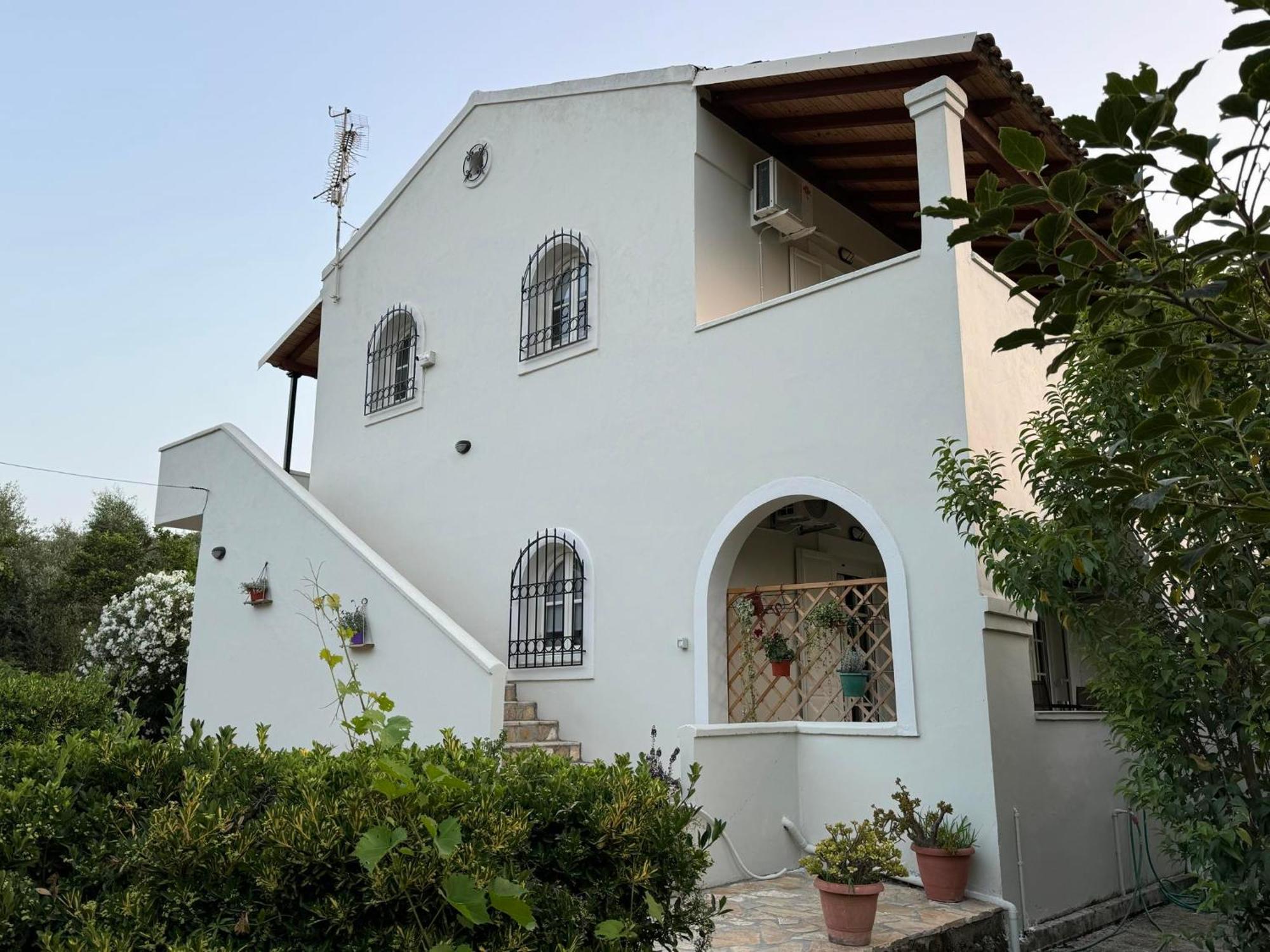 Kouros Apartments Litheres Kültér fotó